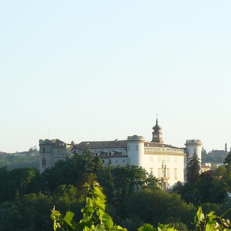 Hotel Langhe & Monferrato Костильоле-д'Астри Экстерьер фото